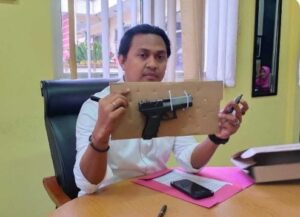 Aksi Koboi Acungkan Senpi ke Warga, Pelaku Kini Diamankan Satreskrim Polres Lebak.