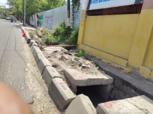 Masyarakat Minta Dinas PUPR Banten, Hentikan Pengerjaan Jl. Hasyim Ashari Kota Tangerang.