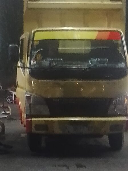 Ngaku Kenal Petinggi POLRI, Kelompok Mafia Solar “Karo Karo” Ciracas Jakarta Timur Timbun Solar dan Intimidasi Wartawan