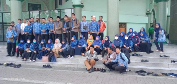 Harapan Saya bersama rekan rekan mulai hari ini kita berjuang minimal Pemda Kota Tangerang dan Dinas pendidikan mau memperjuangkan nasib