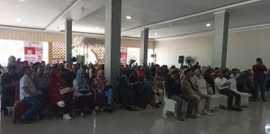 Bentuk kesungguhan mendukung SURTA WIJAYA, kami siap untuk membantu sosialisasi Alat Peraga Kampanye.