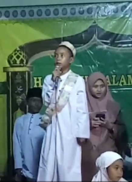 Dimana Tahfidzul Qur’an merupakan salah satu yang diajarkan di Madrasah.