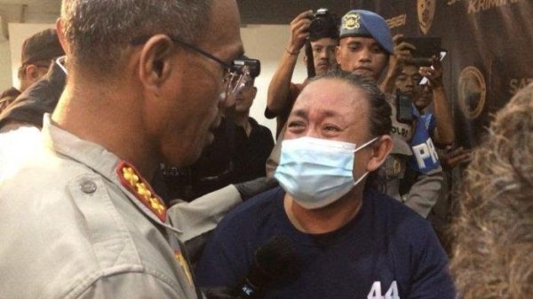 Neneng bikin youtube, anaknya di jadikan percobaan, viral
