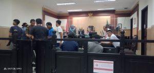 Diduga pedagang pasar anyar harus bayar upeti, kalau tidak aman.