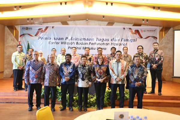 Sejumlah Pejabat Pimpinan Tinggi Pratama Kementerian ATR/BPN yang juga selaku Anggota Tim Pembina Pelaksana Tugas.