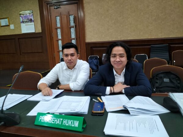 Jaksa KPK menetapkan sebanyak 15 tersangka dengan tuduhan korupsi kepada tahanan dengan jumlah nominal bervariasi.