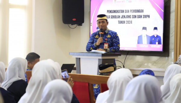 Puluhan Guru Dilantik Menjadi Kepala Sekolah, Kadisdik:Jalankan Tugas yang Amanah.