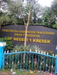 Malang yang hidup pas-pasan, eeh uang simpanan anak SMP kelas 9 di buat haeling ke bandung.