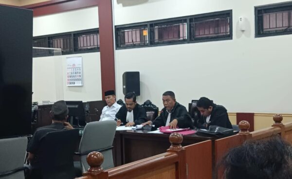 Berkas BAP masih kosong AJB atas nama Nurmalia jadi sertipikat atas nama kepala Desa wanakerta Tumpang Sugian.