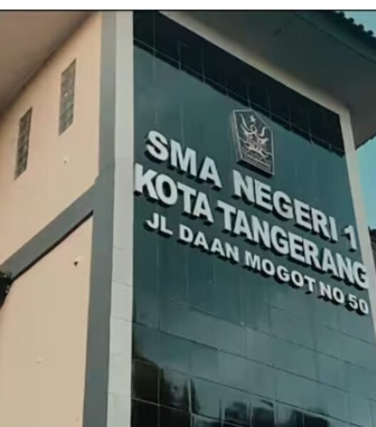 Ada dugaan SMAN 01 Kota Tangerang pungli.